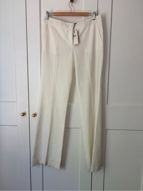 BCBGMaxAzria Winter White 'Carla' Slim Flare Low Rise Suiting Pants | 8